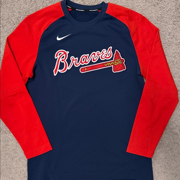 Atlanta Braves Nike Baseball Team Issued Lightweight Sweater Size Medium